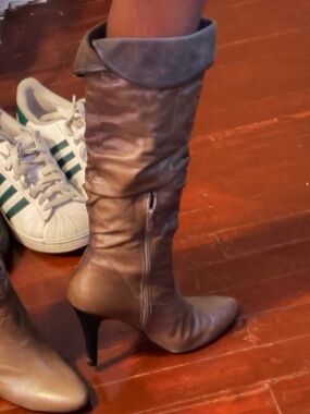 Classic Women's Mid-Calf Heeled Boot in Taupe